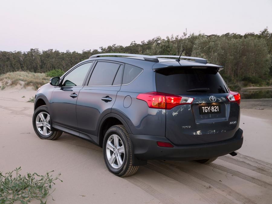  Toyota RAV4 2013 года  (AU) (фото 7 из 28)